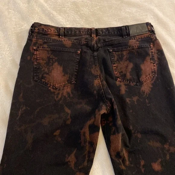 DKNY Black Bleached Slim Straight Jeans - 40 x 34 - Picture 10 of 14